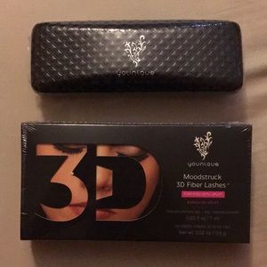 Younique Moodstruck 3D fiber lashes mascara